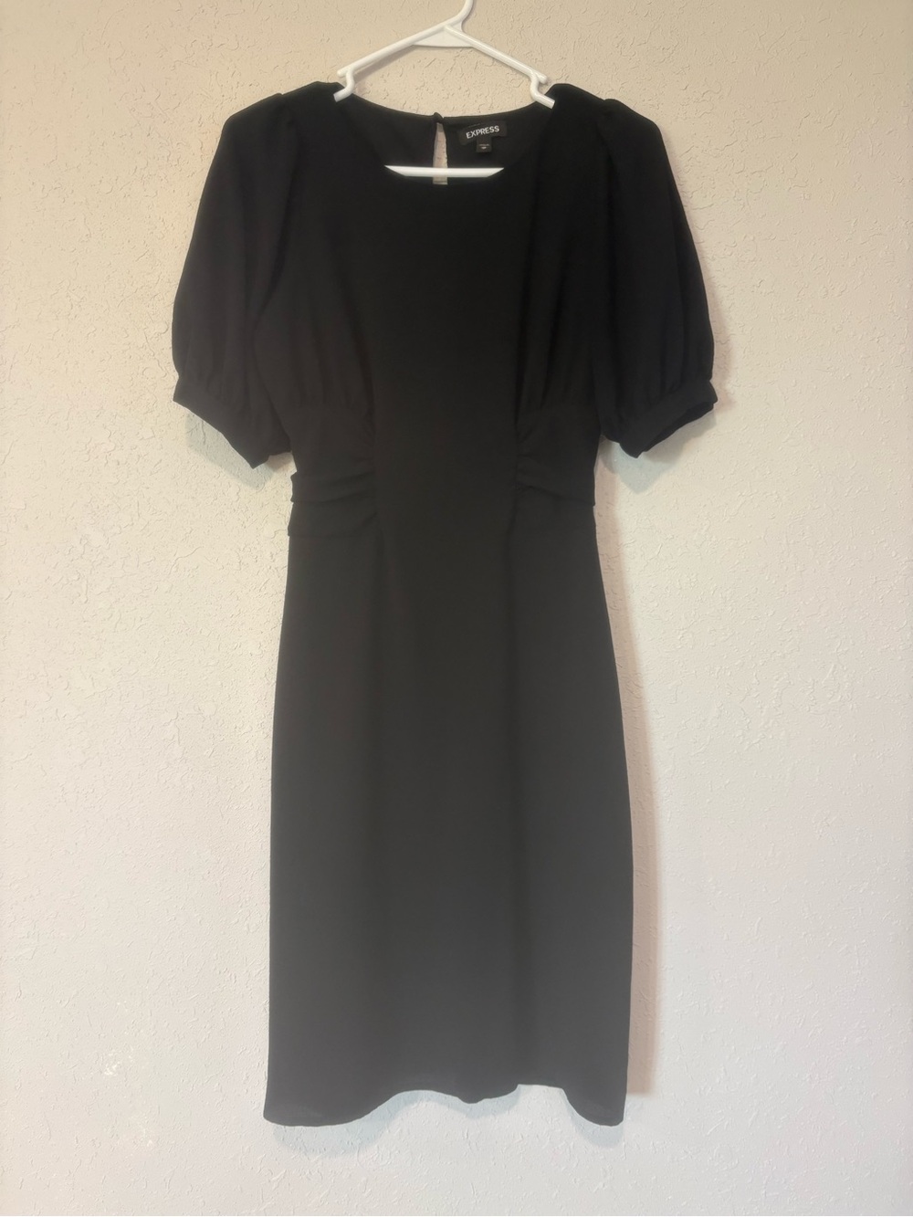 Express Black Puff Sleeve Midi Dress